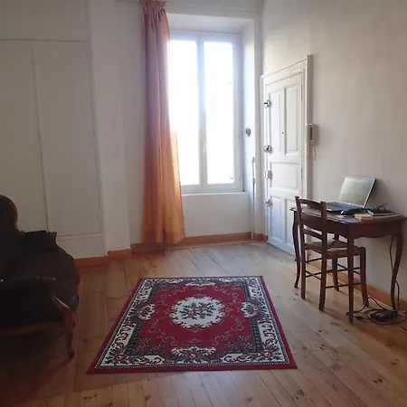 Апартаменты Vivez Au Coeur De Сет